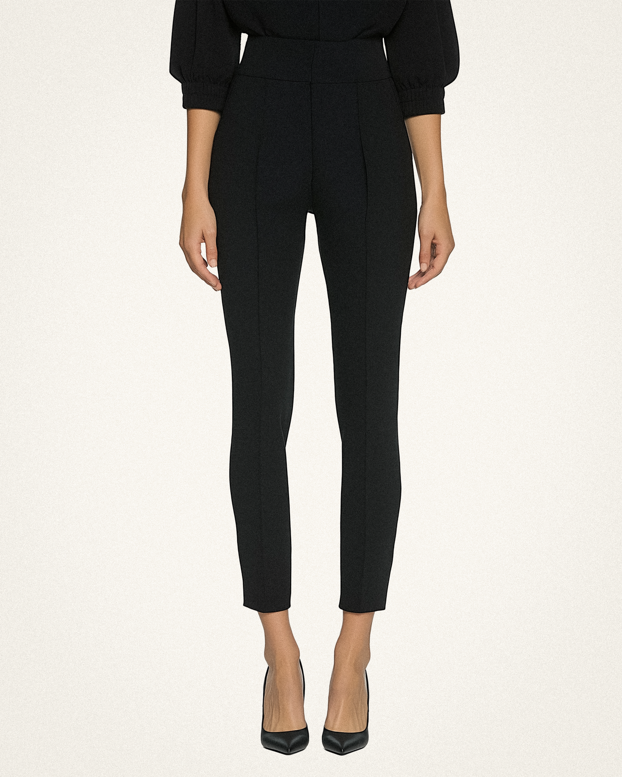 Jade High-Waisted Slim Capri Pants - Black