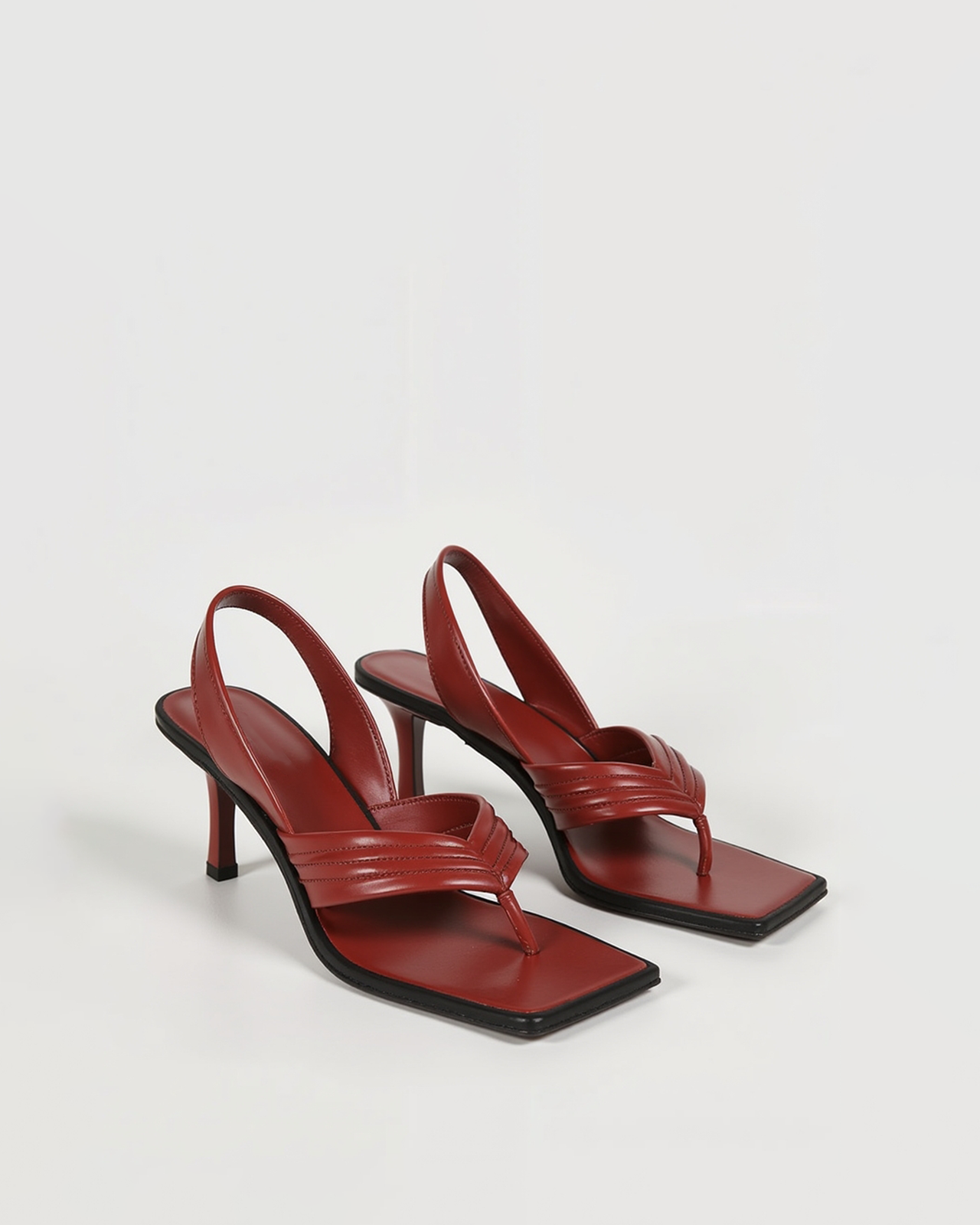 Brooklyn Square-Toe Slingback Heels - Red