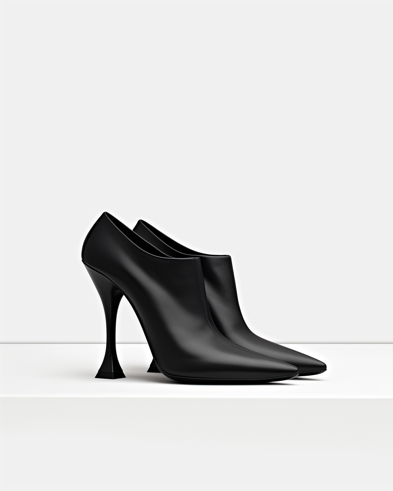 Lucy Sculpted Heel Ankle Pumps<br>Black